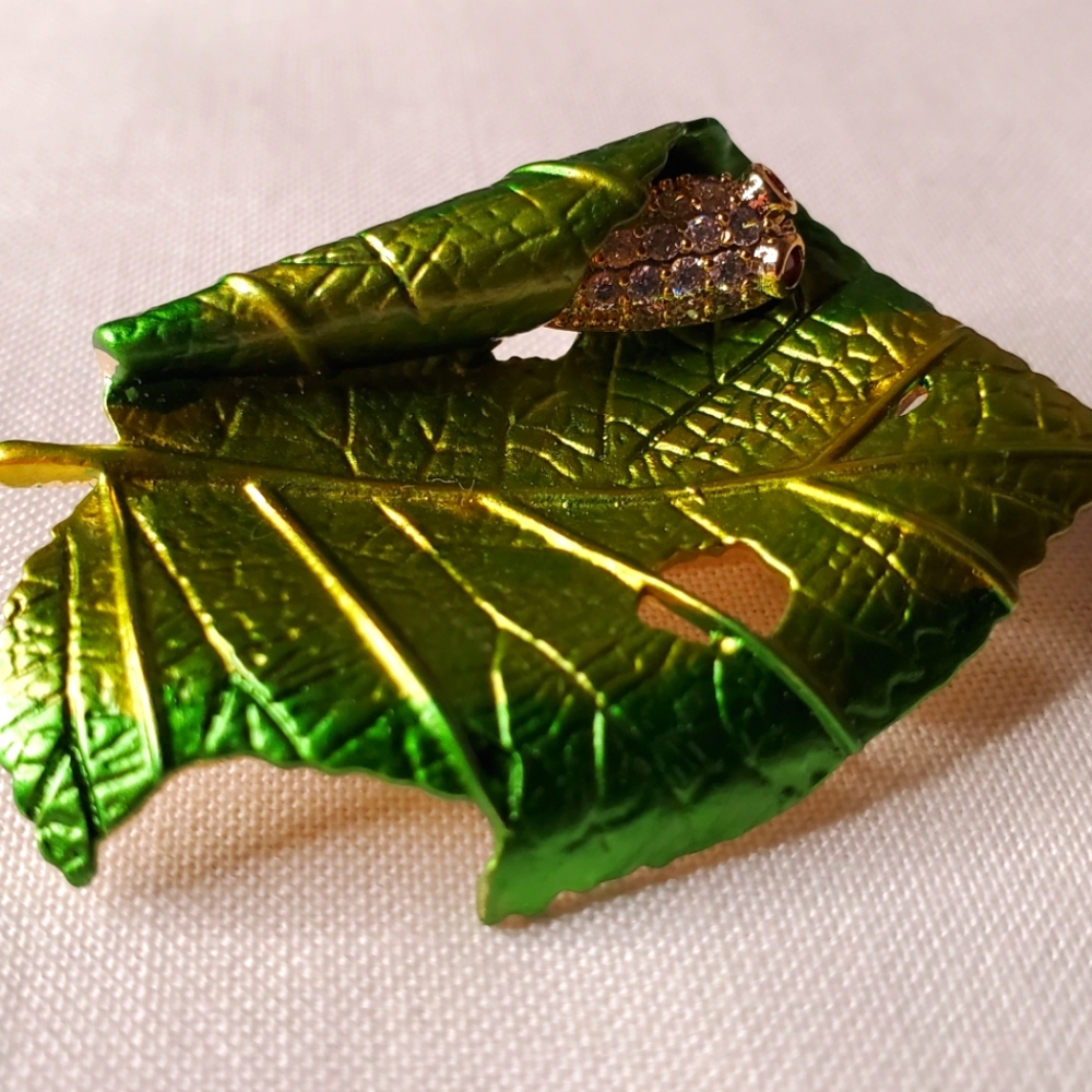 Green Leaf Rhinestone Ruby Silkworm Gold Toned Br… - image 2